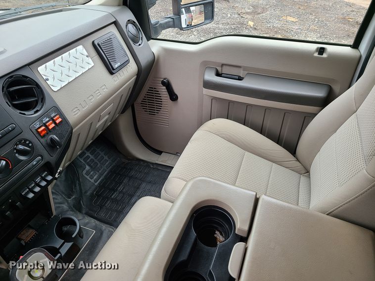 image for item EL9573 2008 Ford F450 Super Duty  flat dump bed truck