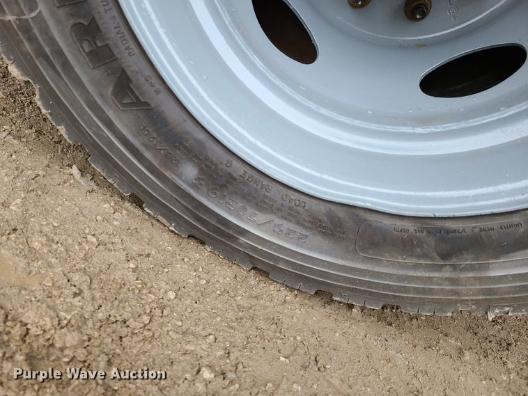 image for item EL9573 2008 Ford F450 Super Duty  flat dump bed truck