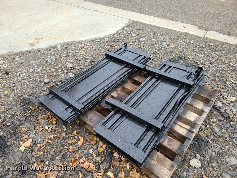 image for item EL9573 2008 Ford F450 Super Duty  flat dump bed truck