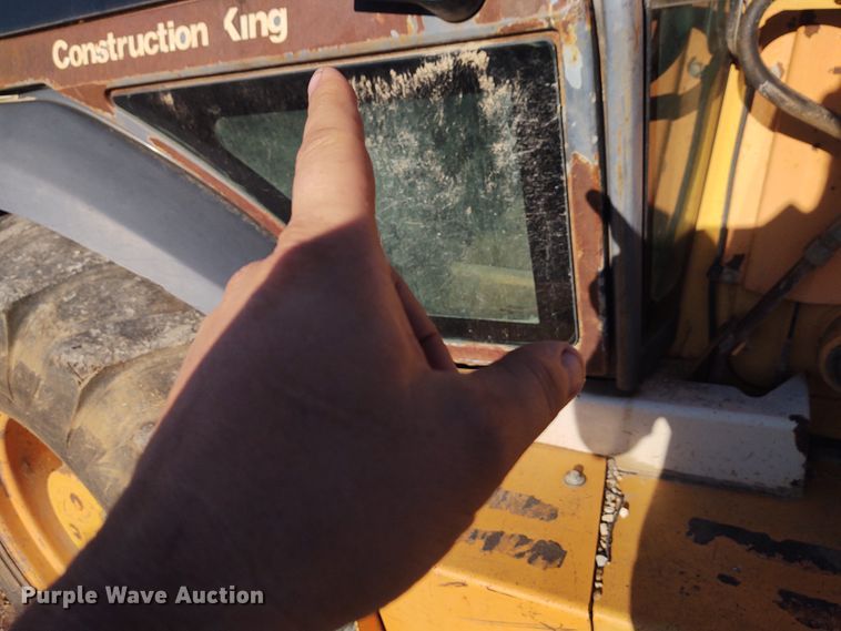 image for item EQ9448 1996 Case 580 Super L  Construction King backhoe