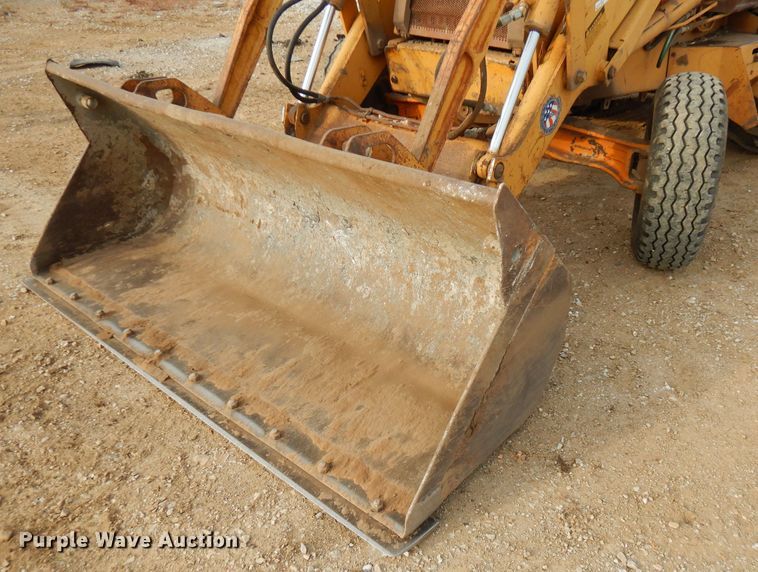 image for item FR9226 1989 Case 580K  backhoe