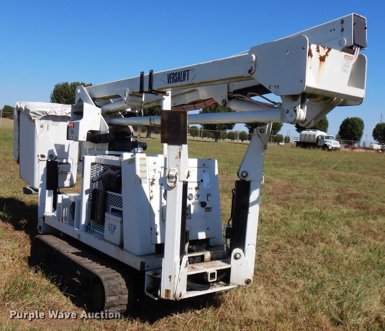 image for item FW9758 2009 SDP EZ Reach SST40  boom lift