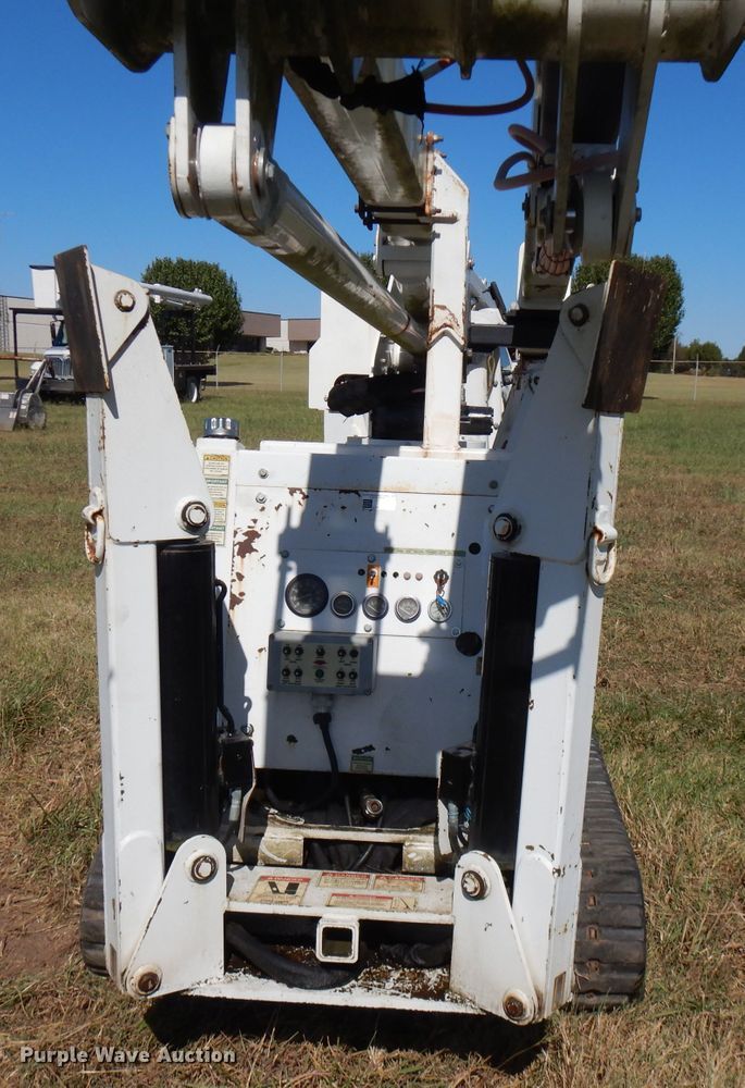 image for item FW9758 2009 SDP EZ Reach SST40  boom lift