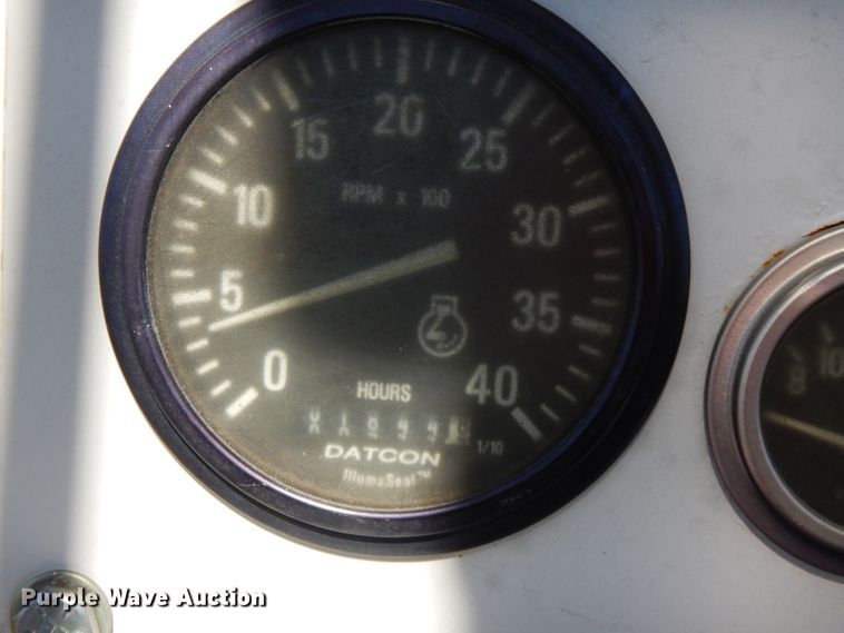 image for item FW9758 2009 SDP EZ Reach SST40  boom lift