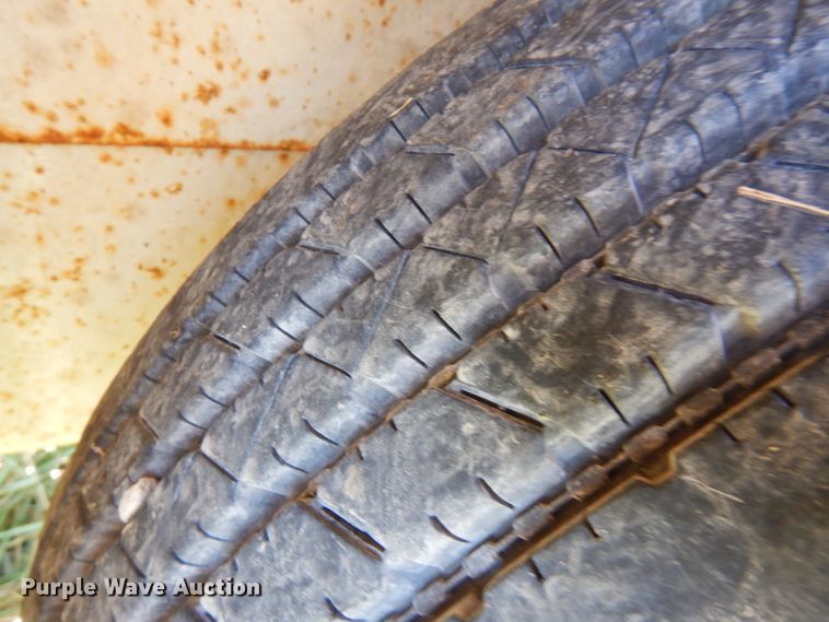 image for item FW9758 2009 SDP EZ Reach SST40  boom lift