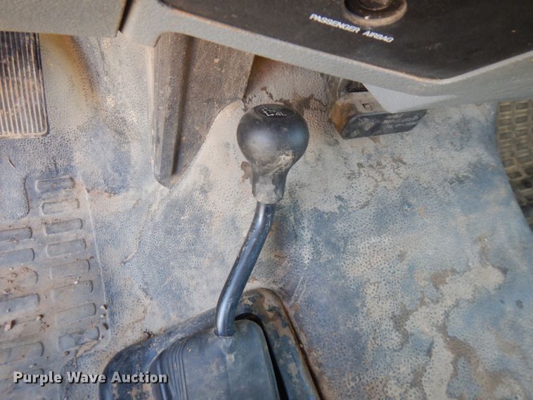 image for item FW9760 2013 Ford F550 Super Duty  bucket truck