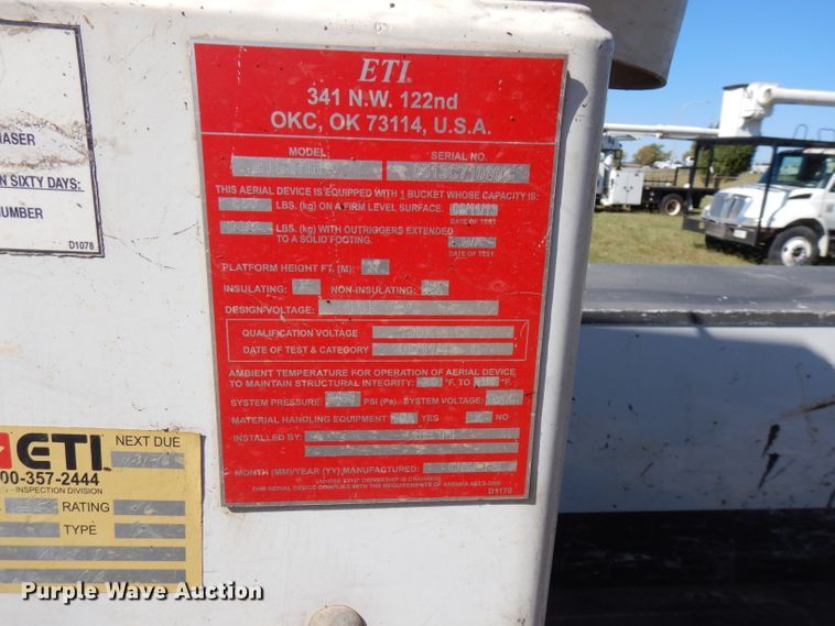 image for item FW9760 2013 Ford F550 Super Duty  bucket truck