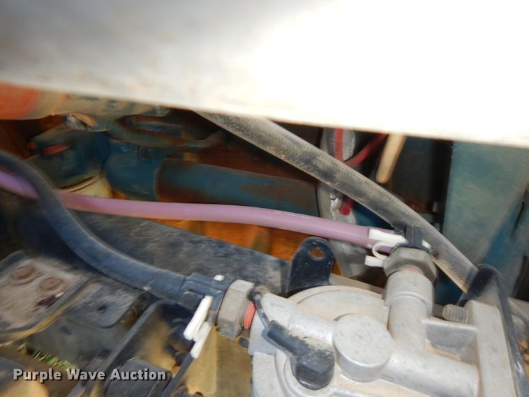 image for item FW9762 2003 International 4300  bucket truck