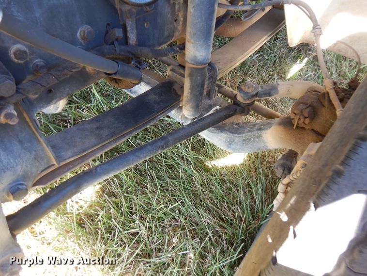 image for item FW9762 2003 International 4300  bucket truck