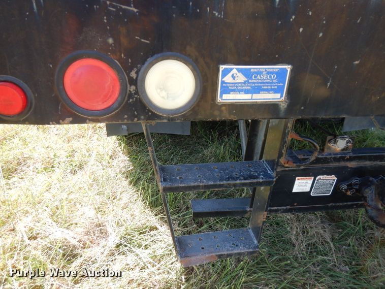 image for item FW9762 2003 International 4300  bucket truck