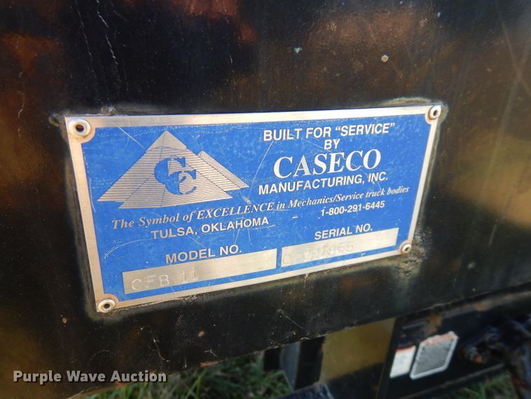 image for item FW9762 2003 International 4300  bucket truck