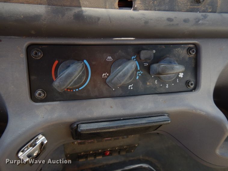 image for item FW9764 2010 Freightliner Business Class M2  bucket truck