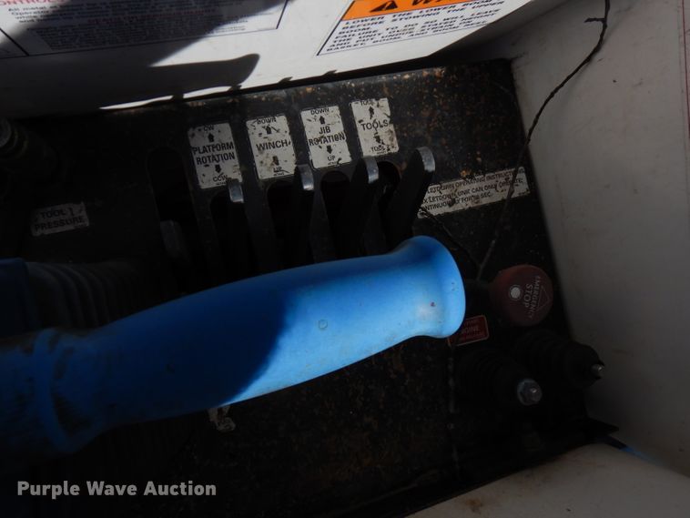 image for item FW9764 2010 Freightliner Business Class M2  bucket truck