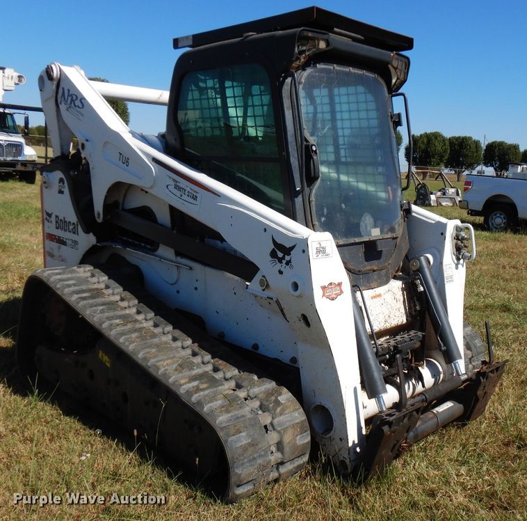 image for item FW9767 2015 Bobcat T870  tracked skid steer loader