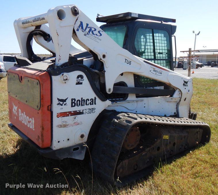image for item FW9767 2015 Bobcat T870  tracked skid steer loader