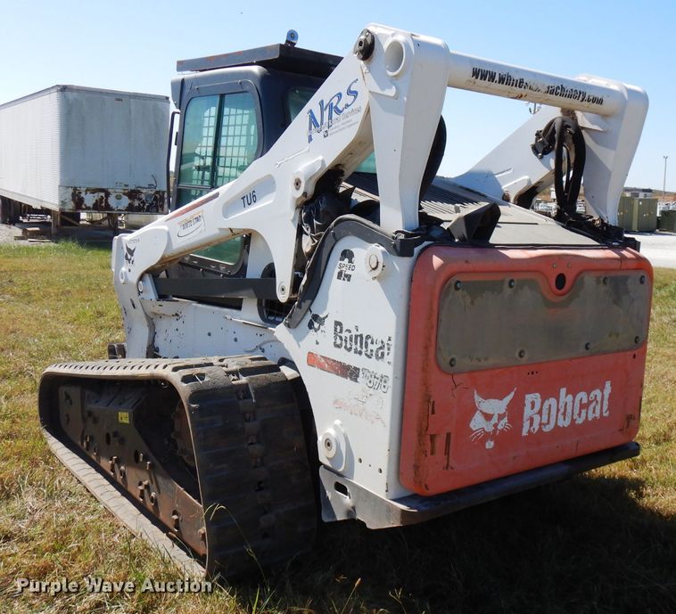 image for item FW9767 2015 Bobcat T870  tracked skid steer loader