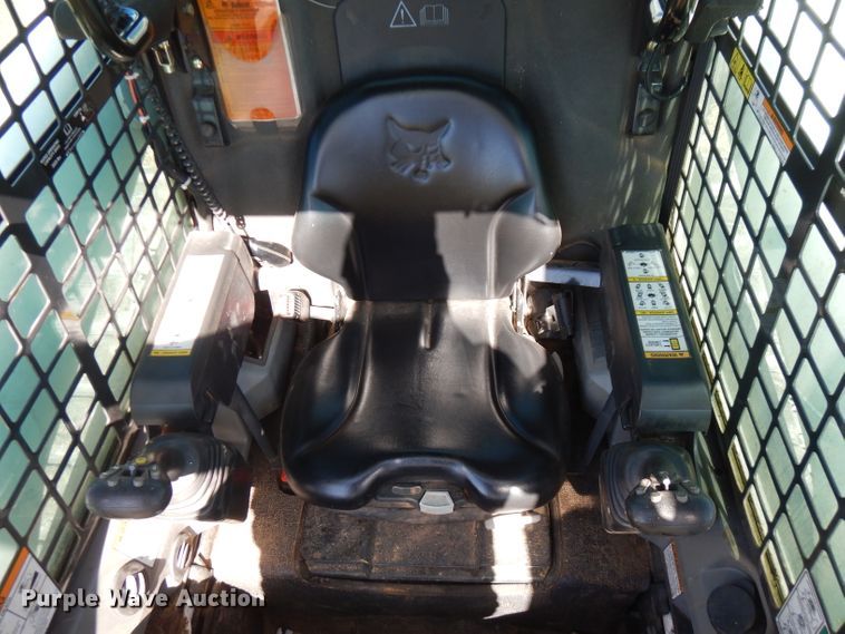 image for item FW9767 2015 Bobcat T870  tracked skid steer loader