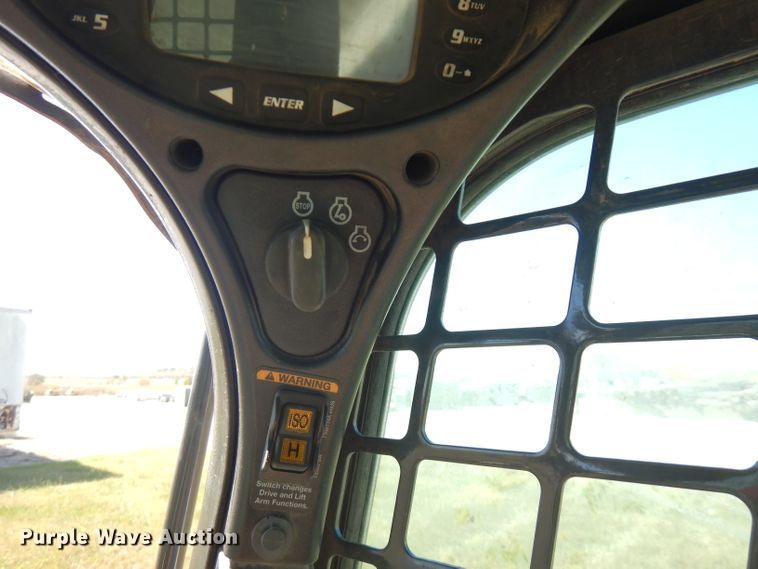 image for item FW9767 2015 Bobcat T870  tracked skid steer loader