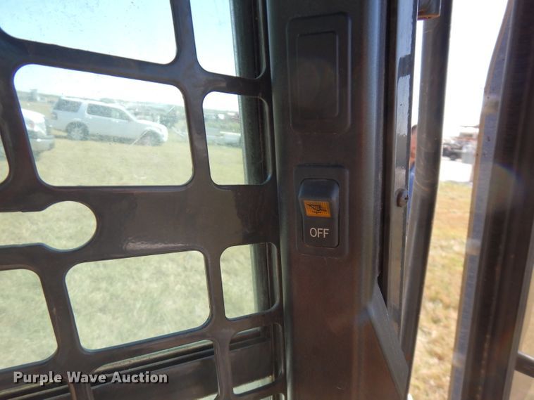 image for item FW9767 2015 Bobcat T870  tracked skid steer loader