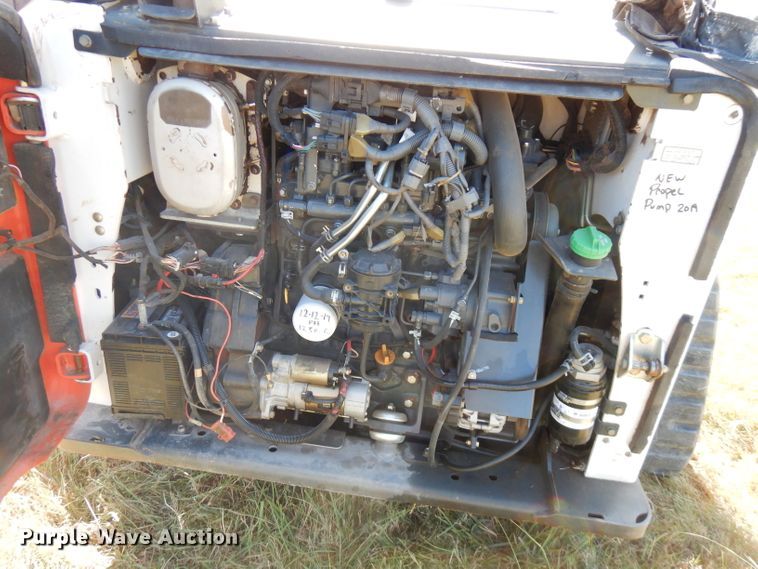 image for item FW9767 2015 Bobcat T870  tracked skid steer loader