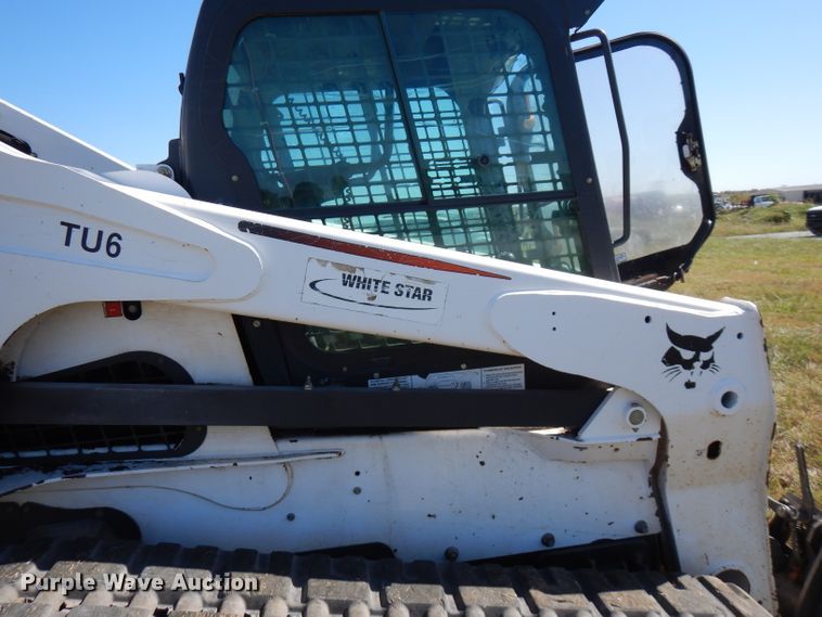image for item FW9767 2015 Bobcat T870  tracked skid steer loader