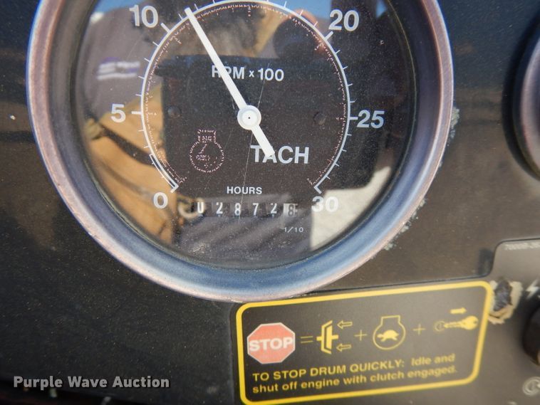 image for item FW9769 2004 Vermeer BC1000XL wood chipper