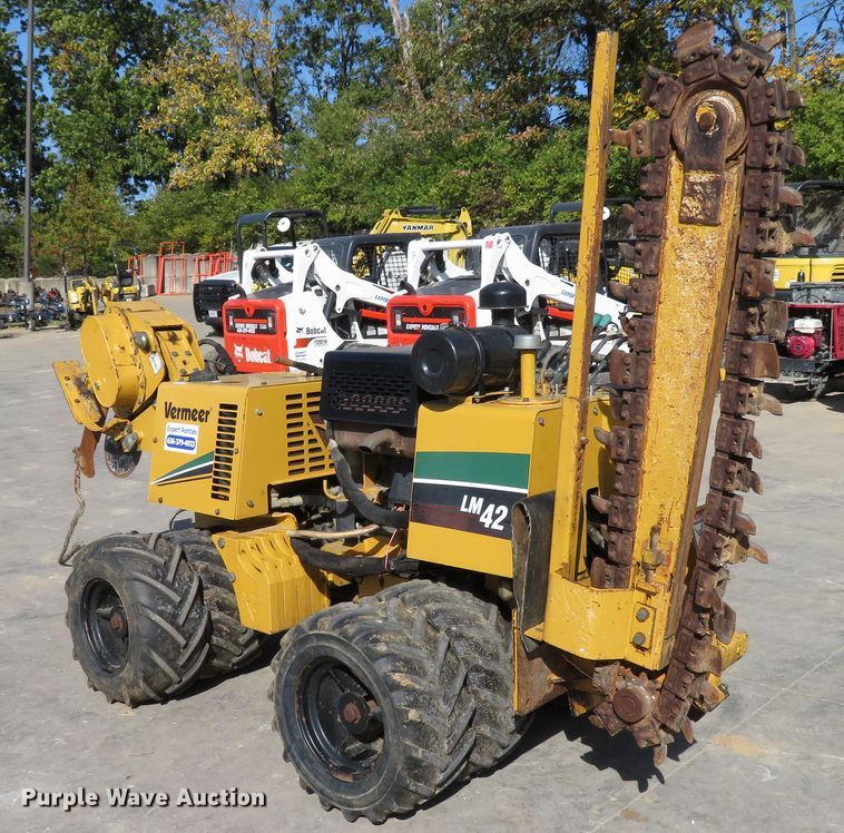 image for item GI9232 2014 Vermeer LM42  cable plow