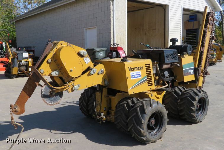 image for item GI9232 2014 Vermeer LM42  cable plow