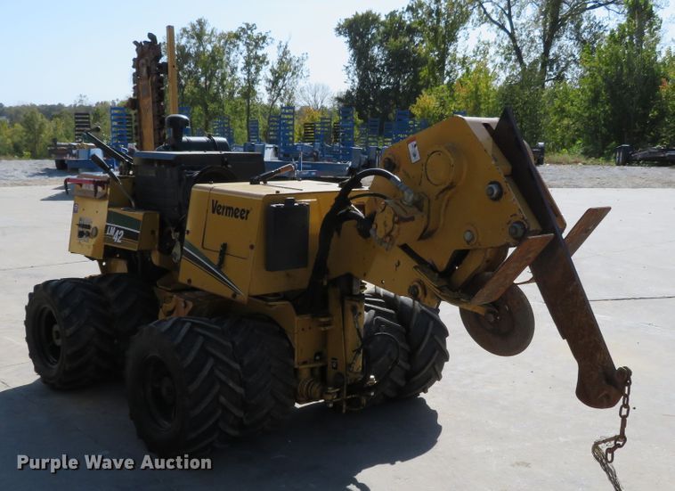 image for item GI9232 2014 Vermeer LM42  cable plow