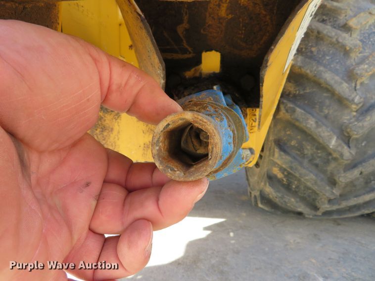 image for item GI9232 2014 Vermeer LM42  cable plow