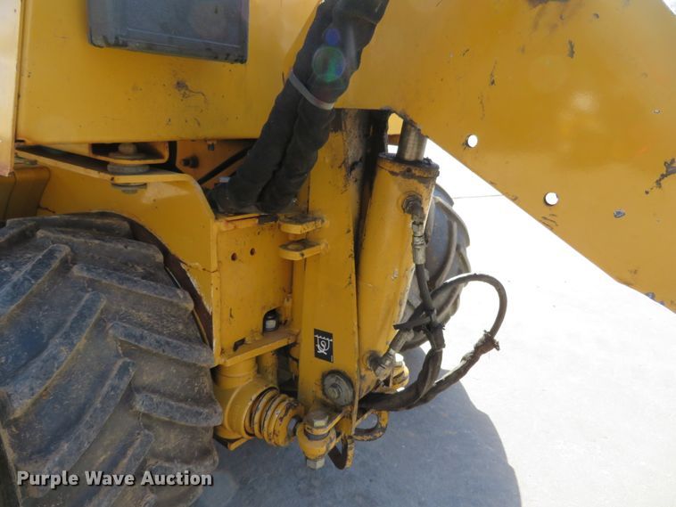 image for item GI9232 2014 Vermeer LM42  cable plow