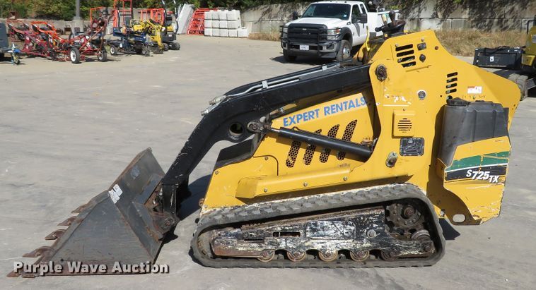 image for item GI9233 2016 Vermeer S725TX  compact utility loader