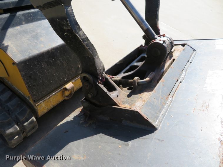 image for item GI9233 2016 Vermeer S725TX  compact utility loader