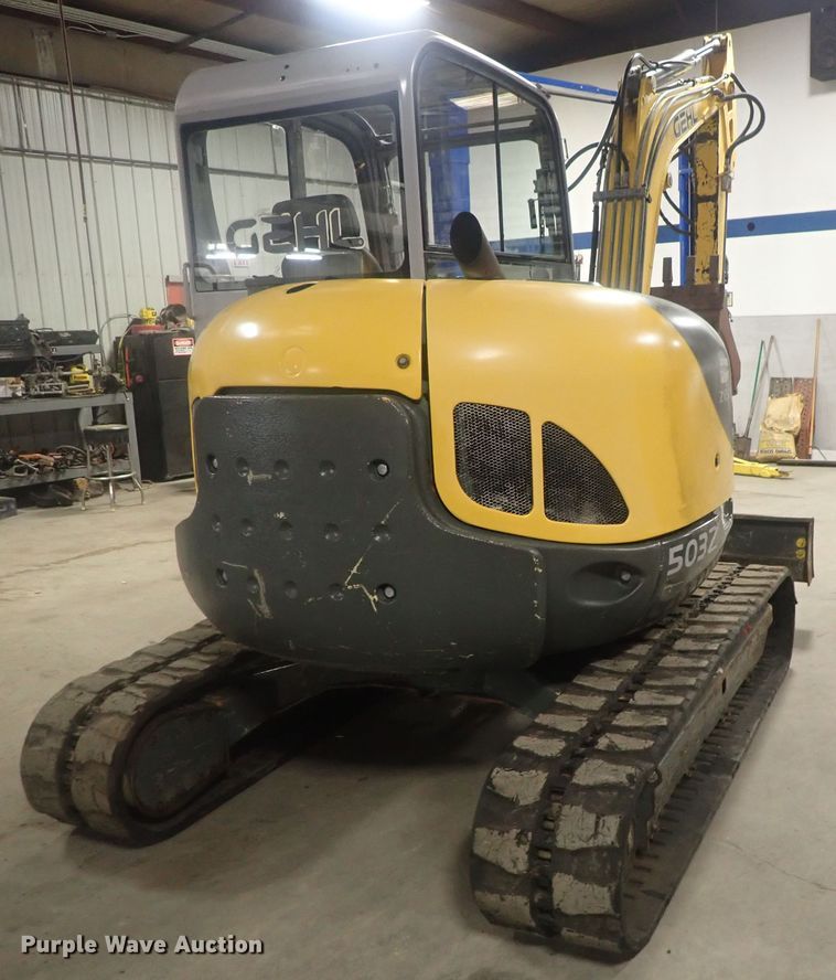 image for item GN9180 2005 Gehl 503Z  mini excavator