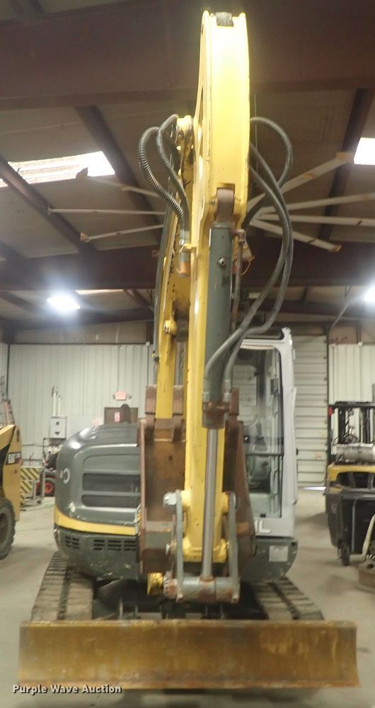 image for item GN9180 2005 Gehl 503Z  mini excavator