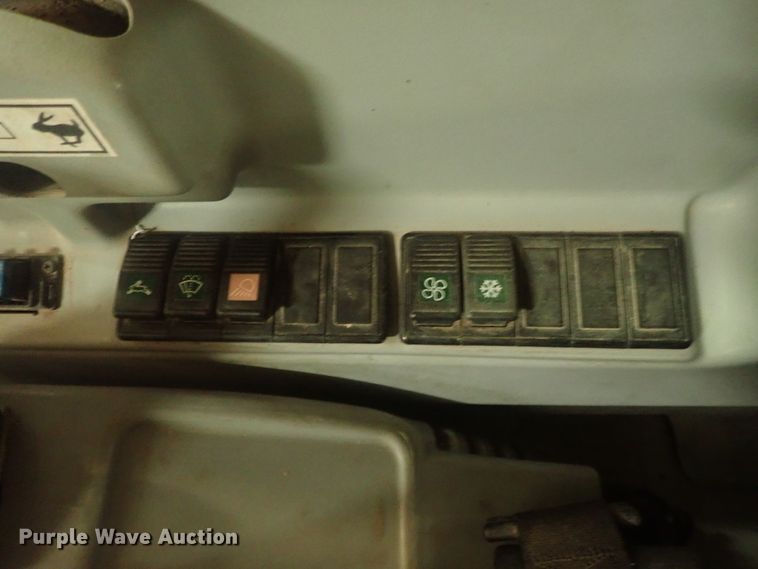 image for item GN9180 2005 Gehl 503Z  mini excavator