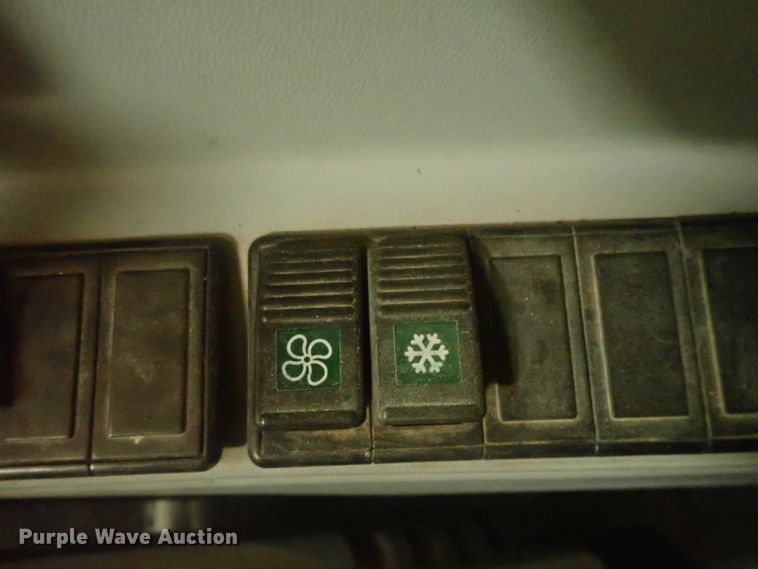 image for item GN9180 2005 Gehl 503Z  mini excavator