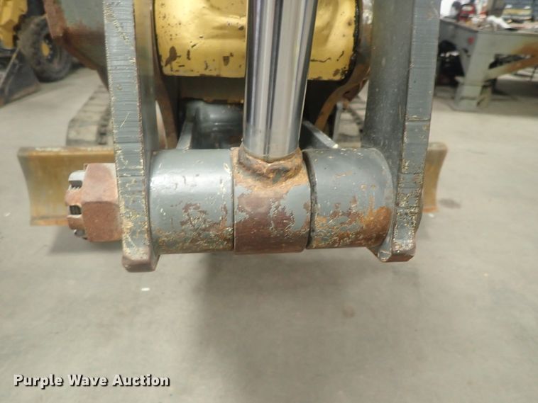 image for item GN9180 2005 Gehl 503Z  mini excavator