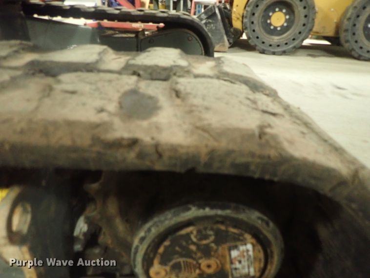 image for item GN9180 2005 Gehl 503Z  mini excavator