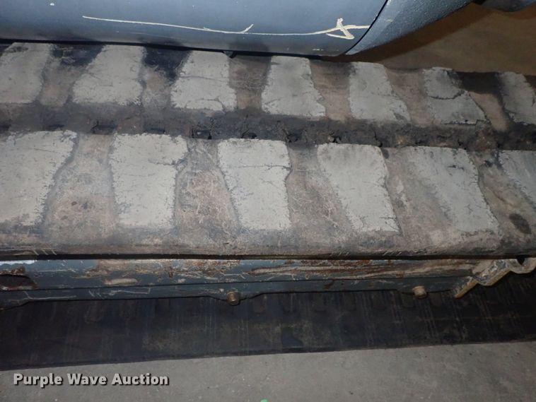 image for item GN9180 2005 Gehl 503Z  mini excavator