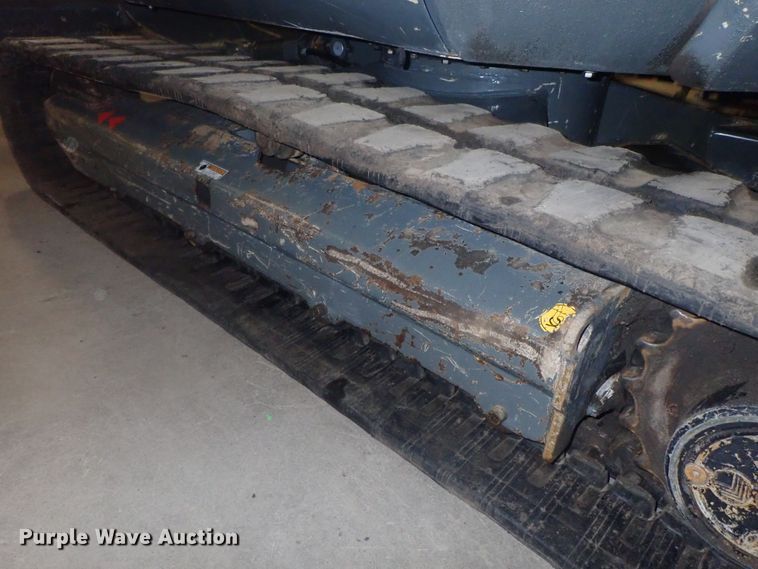 image for item GN9180 2005 Gehl 503Z  mini excavator