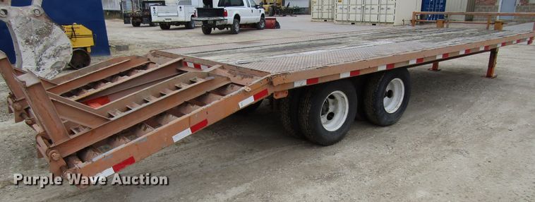 image for item GQ9192 1994 Heritage equipment trailer