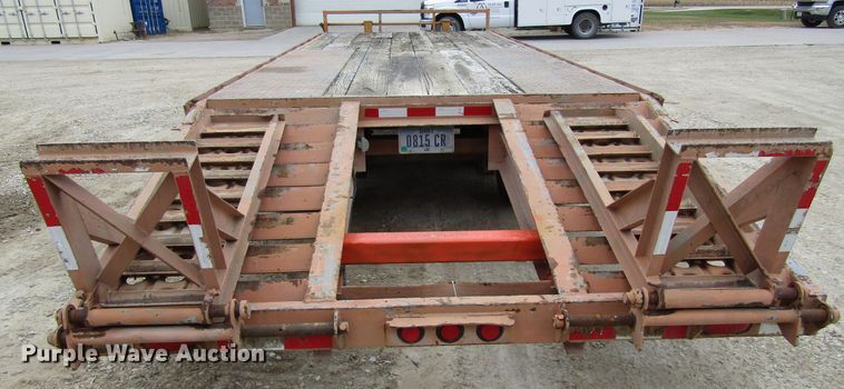 image for item GQ9192 1994 Heritage equipment trailer