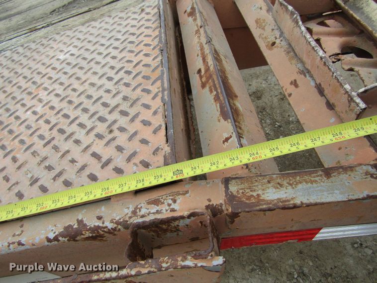 image for item GQ9192 1994 Heritage equipment trailer