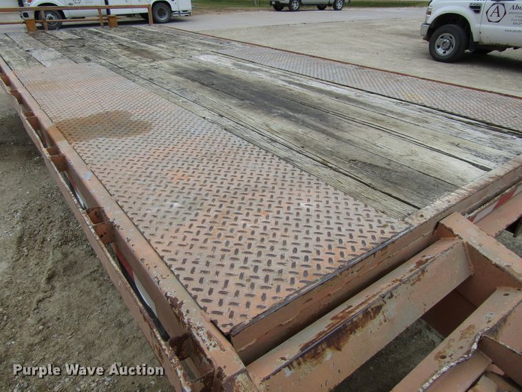 image for item GQ9192 1994 Heritage equipment trailer