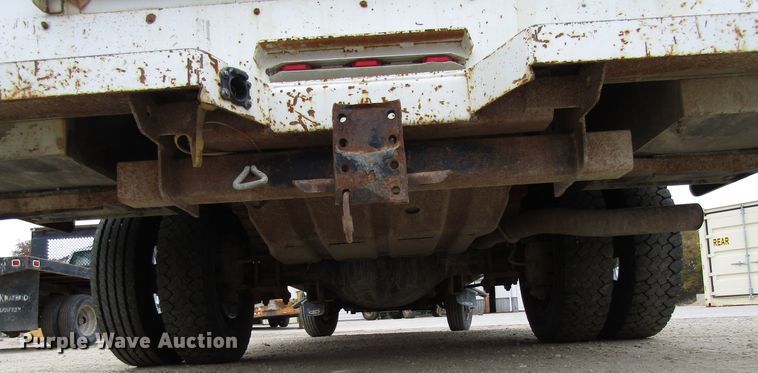 image for item GQ9193 2004 Ford F450 Super Duty  utility truck