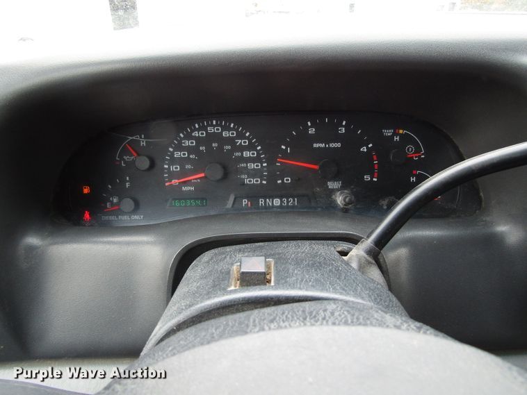 image for item GQ9193 2004 Ford F450 Super Duty  utility truck