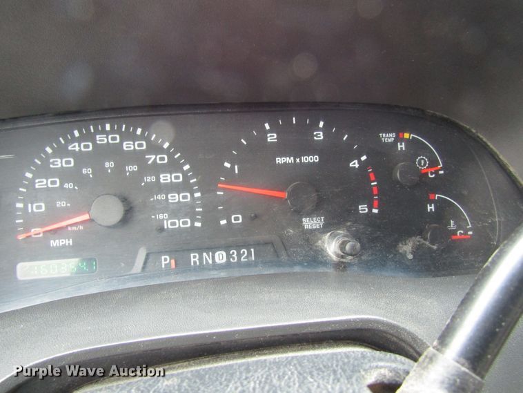 image for item GQ9193 2004 Ford F450 Super Duty  utility truck