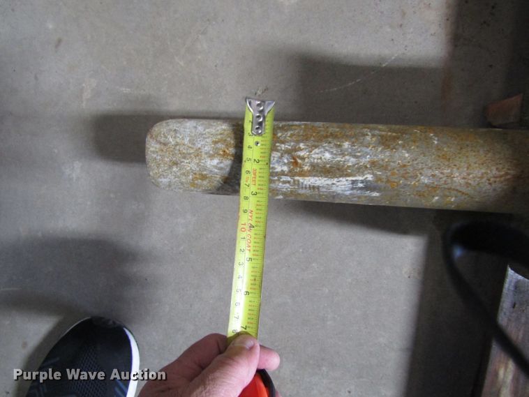 image for item GQ9196 Skid steer breaker