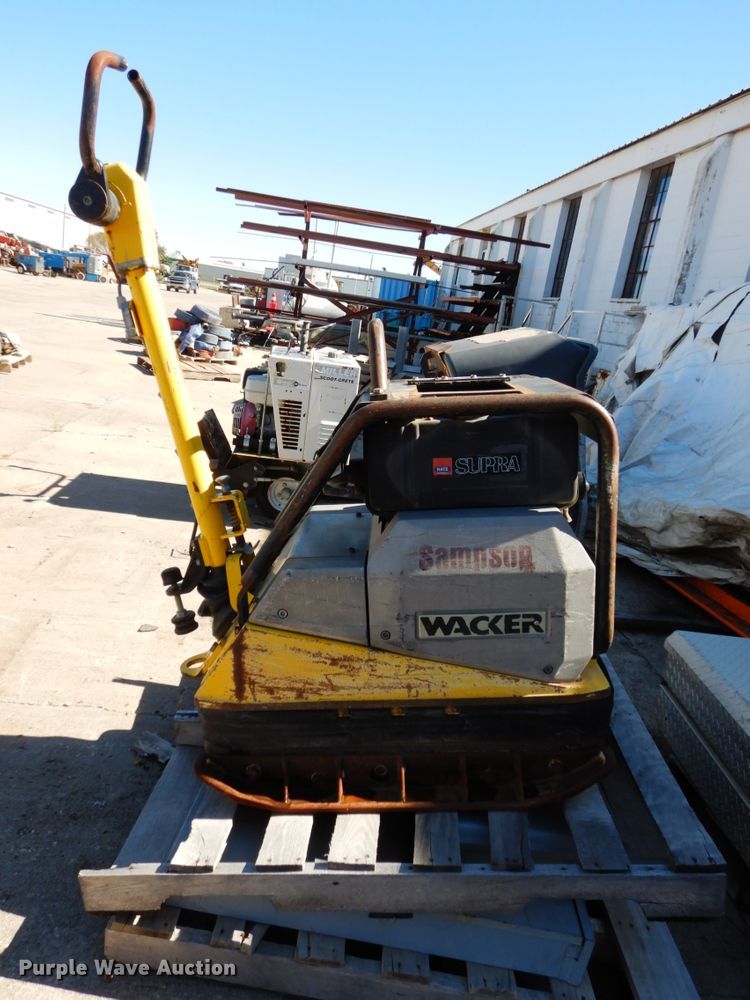 image for item GQ9816 Wacker plate compactor